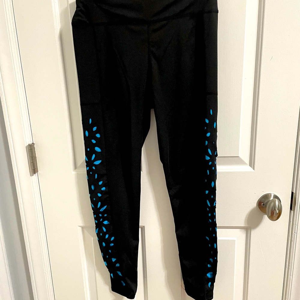 Exercise leggings